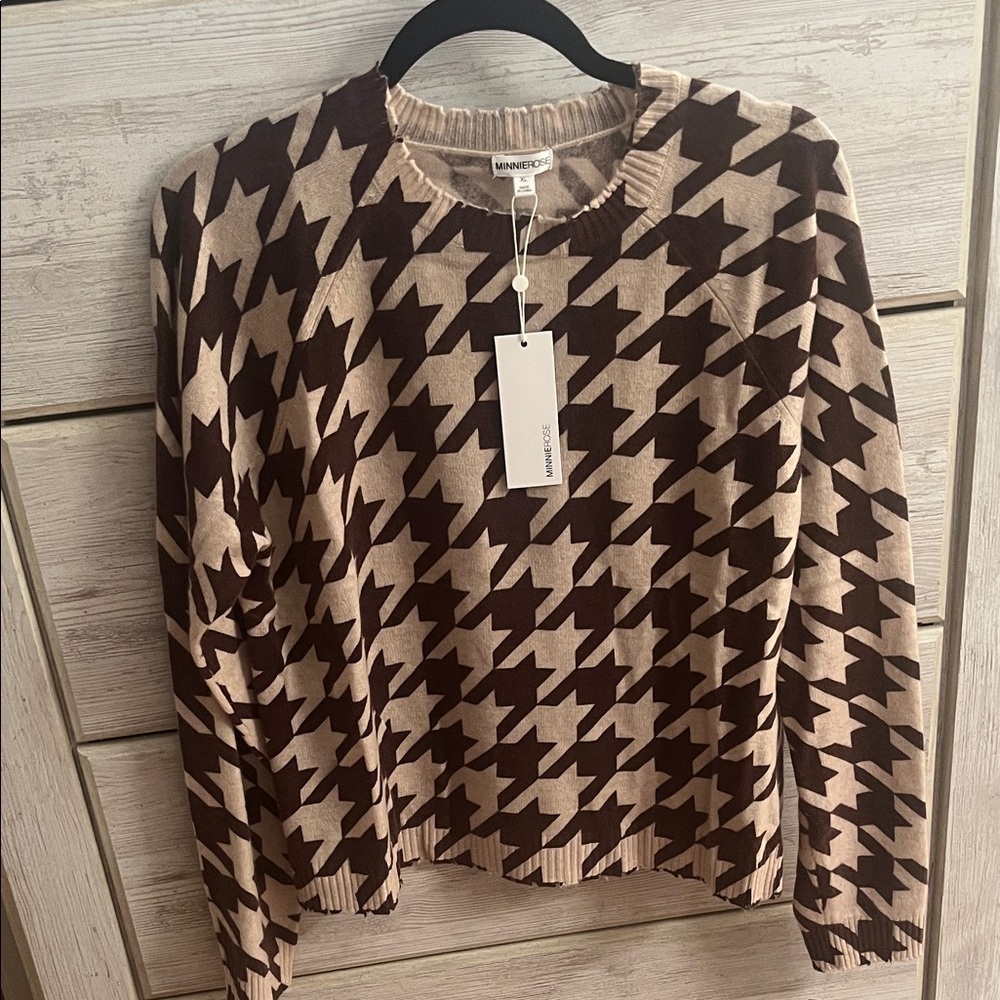 Kenneth Cole Women's Houndstooth Sweater - Brown and Beige